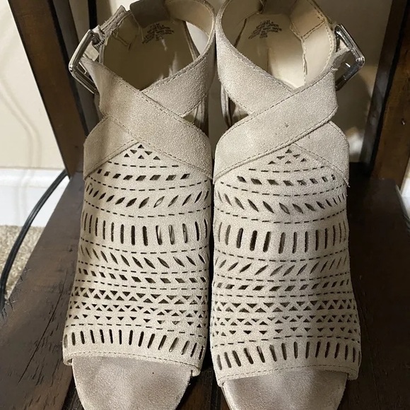 Marc Fisher Geela Sand Suede Heels - Picture 4 of 6